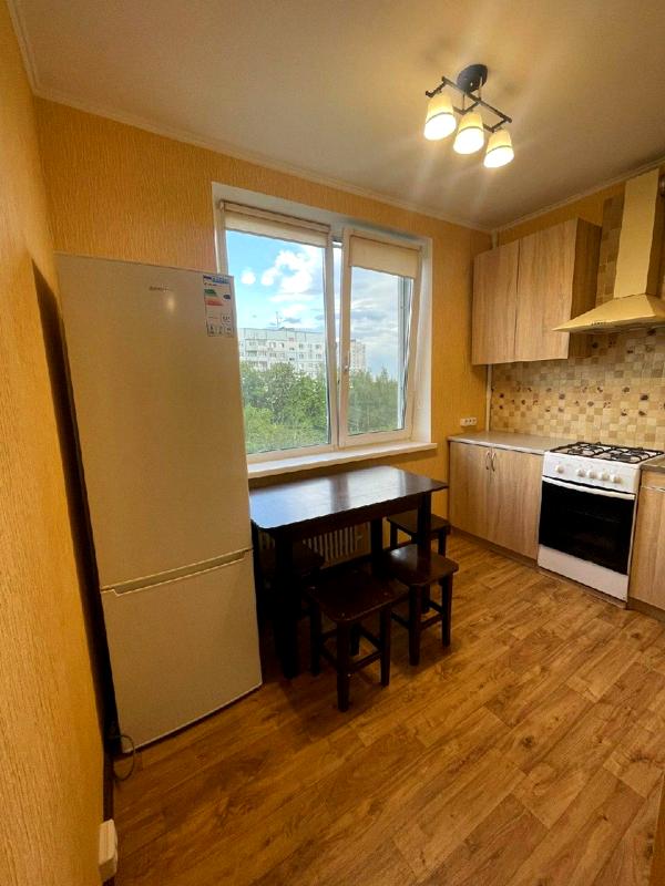 Spacious Apartment near Saltivsky Prospect