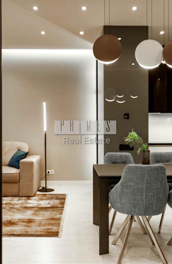 3-Bedroom Apartment in Novopecherskie Lipki Residential Complex