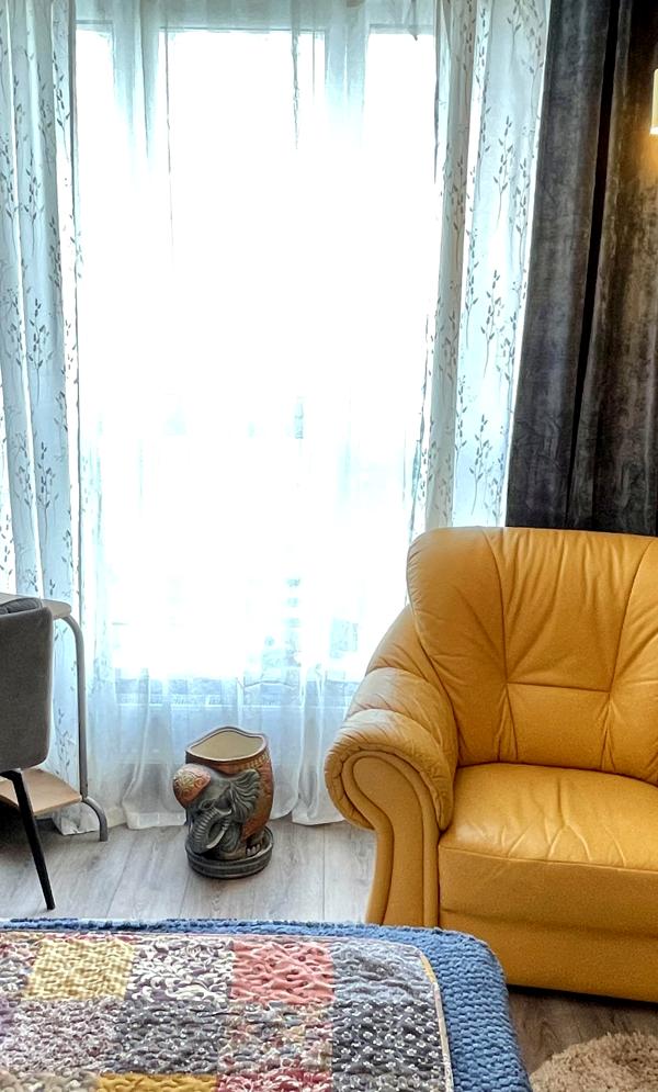 Euro Two-Room Apartment in Parkovyi City Complex with Panoramic View