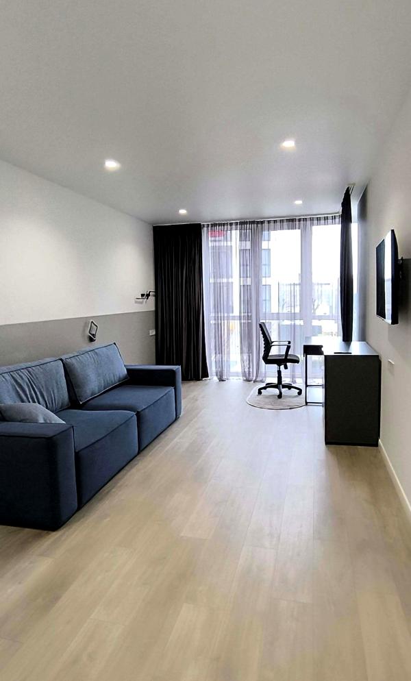 Spacious Two-Room Apartment in Barcelona Residential Complex