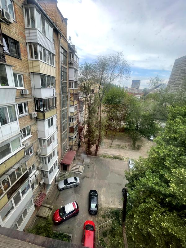 Cozy 1-Bedroom Apartment near Golden Gate and University Metro