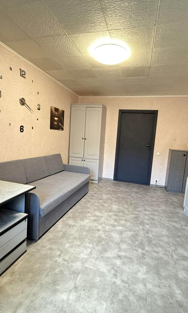 3-Room Apartment at Vidradnyi Boulevard, Fully Furnished