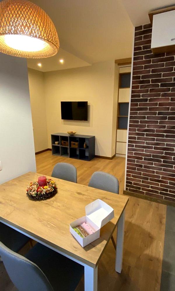 Cozy 2-Bedroom Studio Apartment in Lviv near Parks