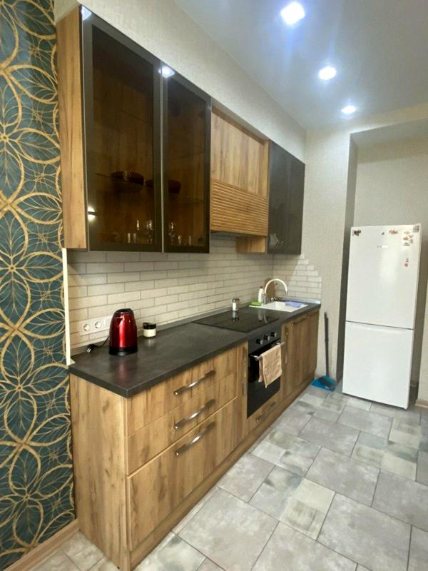 Spacious Sea View Apartment in Arcadia, Odessa
