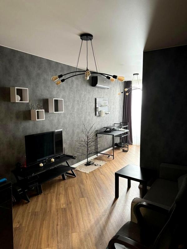 1-Room Apartment in Slavutych Complex, Ready for Viewing and Move-In