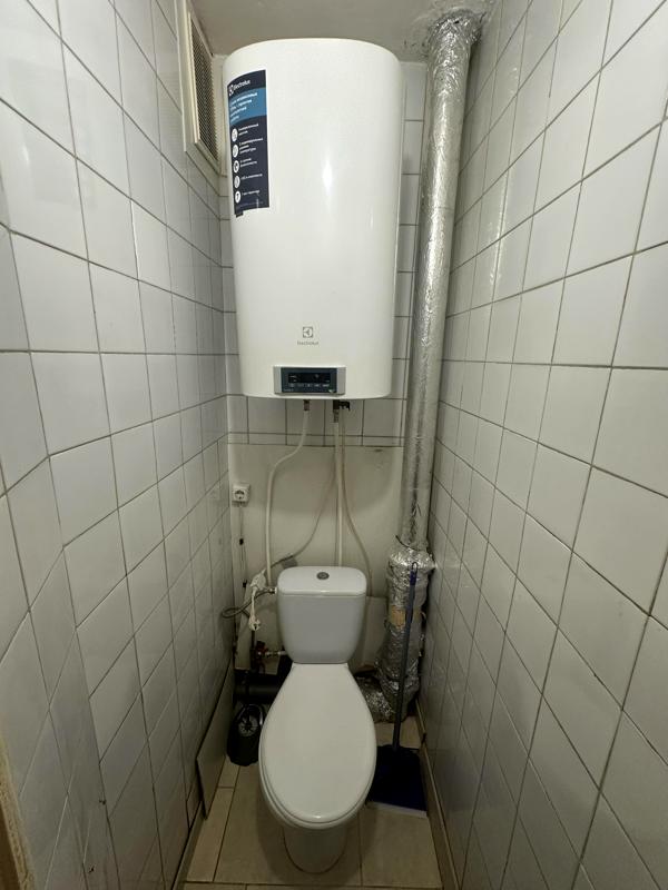 Spacious 1-bedroom apartment near Desnyanski Park with good infrastructure