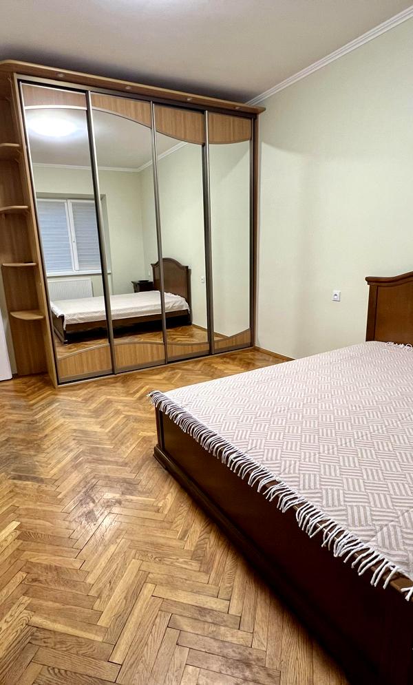 Luxury 1-bedroom apartment in park zone with modern amenities