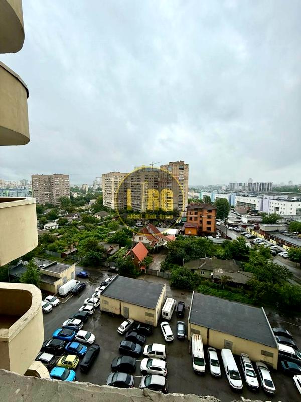 Spacious 2-room apartment in Mega City complex, Dniprovskyi district