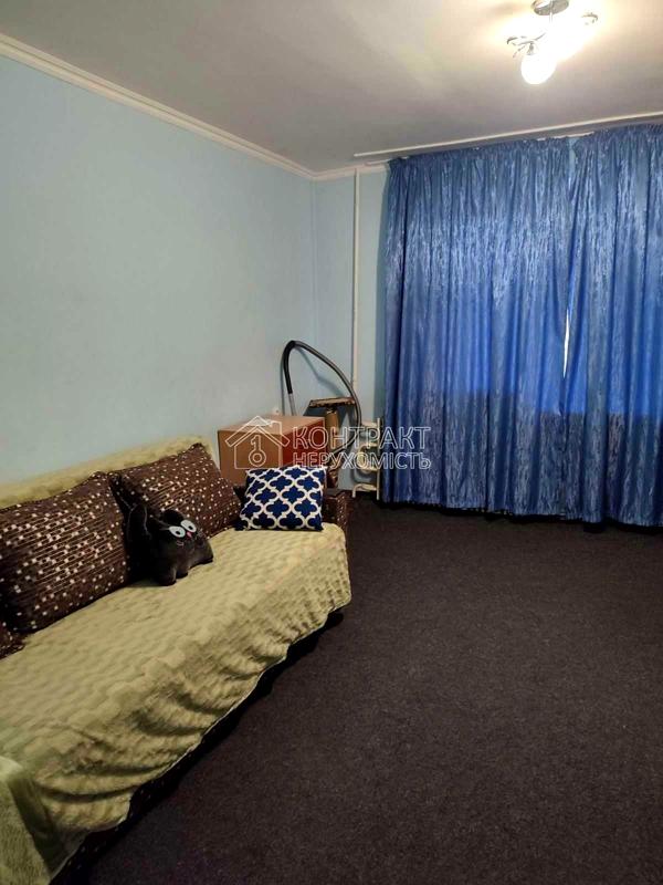 2-Room Apartment Close to City Center with Amenities