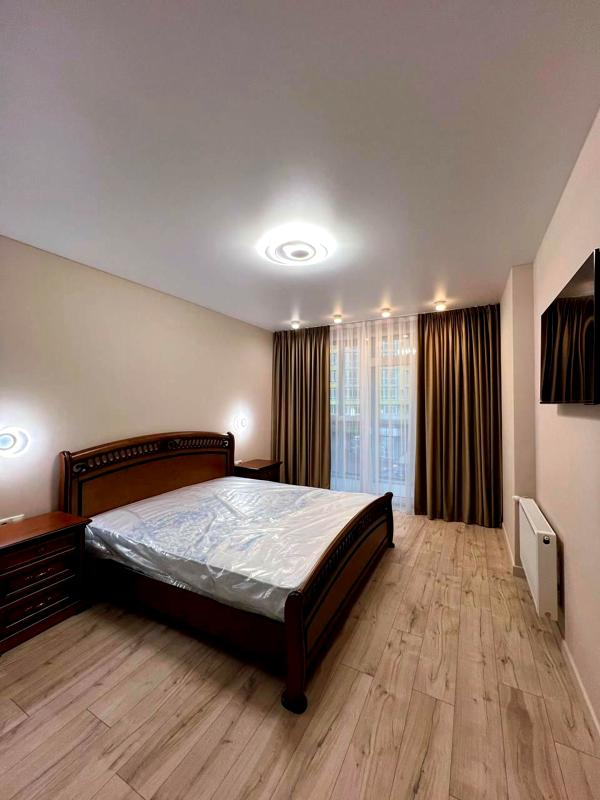 1-Bedroom Apartment in Schengen Complex, Close to City Center