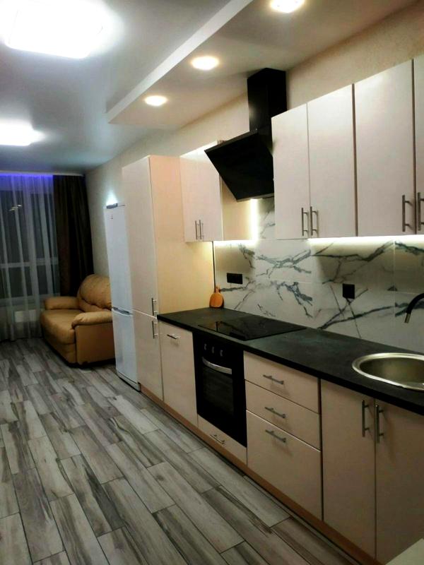 Fully Furnished Apartment near Drogozhychi Metro with Modern Amenities