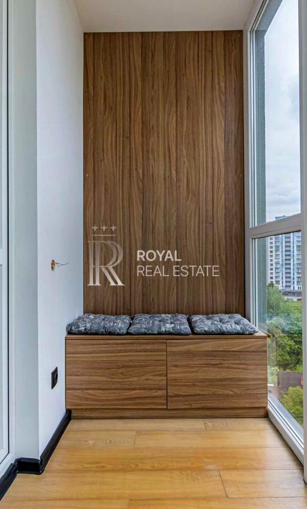 Smart 1-bedroom apartment in Syretski Sady residential complex