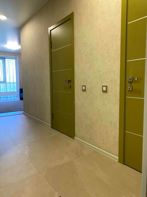 2-bedroom apartment with river view in Naberezhny Kvartal complex