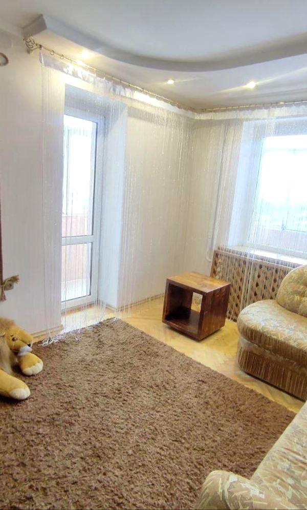 2-Room Apartment on Naukova Street, Frankivskyi District