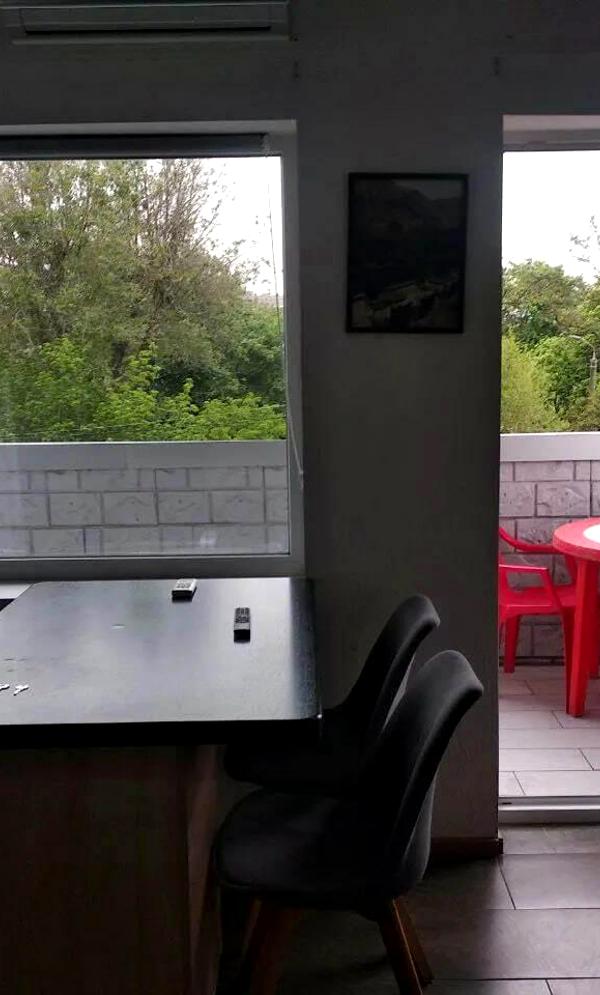 1-Room Studio Apartment in Center with Balcony