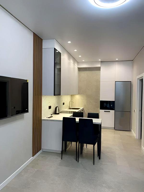 Manhattan Complex Apartment in Kyiv City Center