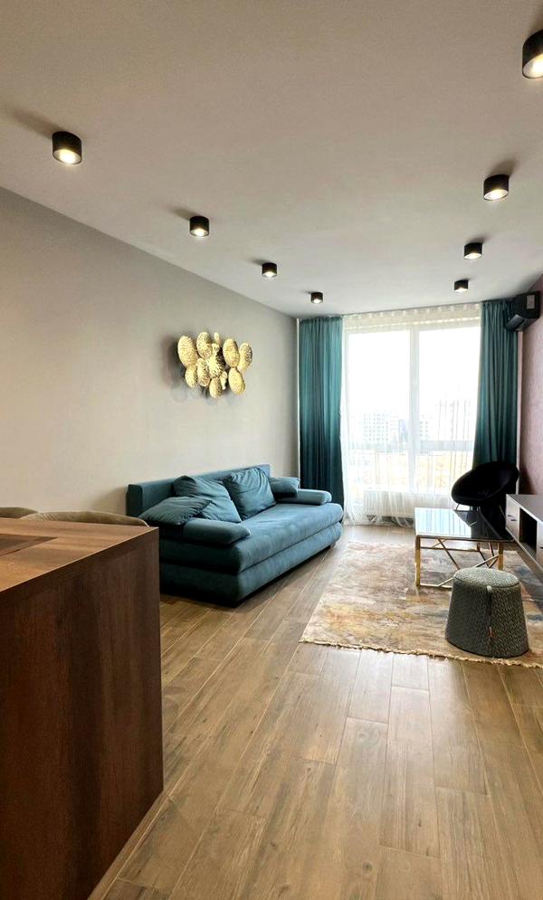Трускавецтегі 1 бөлмелі пәтер, 45 м², толық жабдықталған