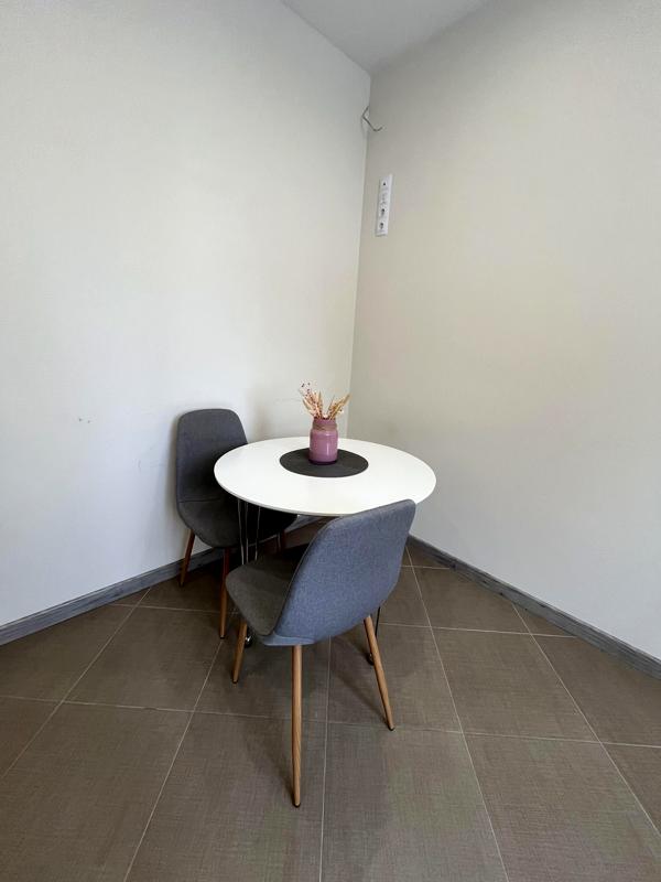 Cozy Modern Studio Apartment in ParkLand Complex near Vasylkivska Metro