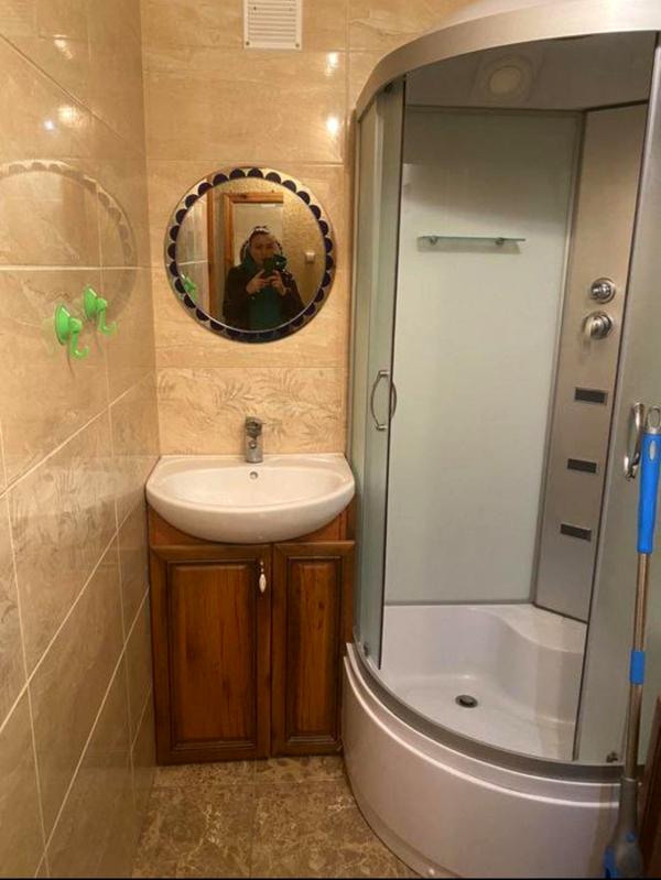1-Room Apartment in Cheremushki, Cosmonauts Street, Fully Furnished