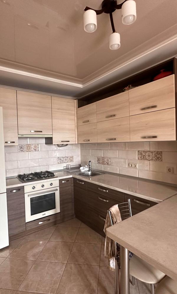 Spacious Apartment with Modern Design and Multiple Amenities