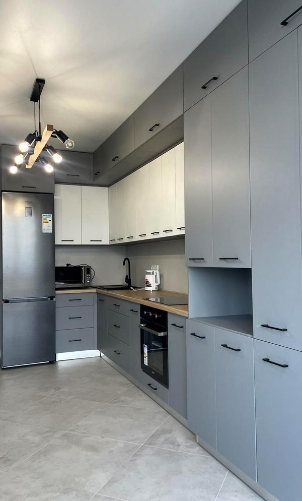Stylish 1-Bedroom Apartment in City Center with Modern Design