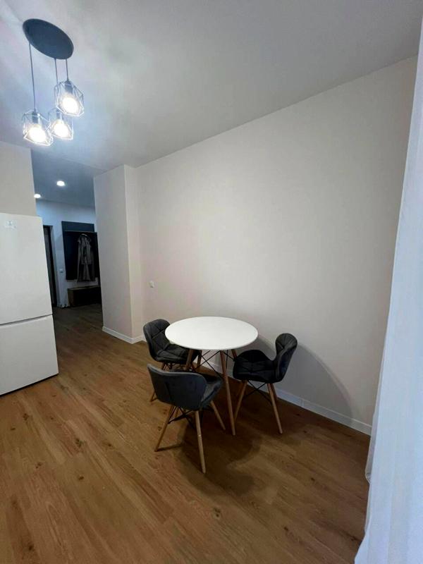1-Bedroom Apartment with Modern Design and Amenities