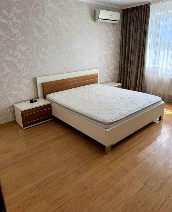 Fully Furnished 2-Room Apartment in Holosiivo Complex