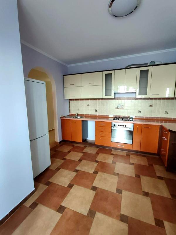 2-Room Apartment in Shevchenko Street, Centrally Located
