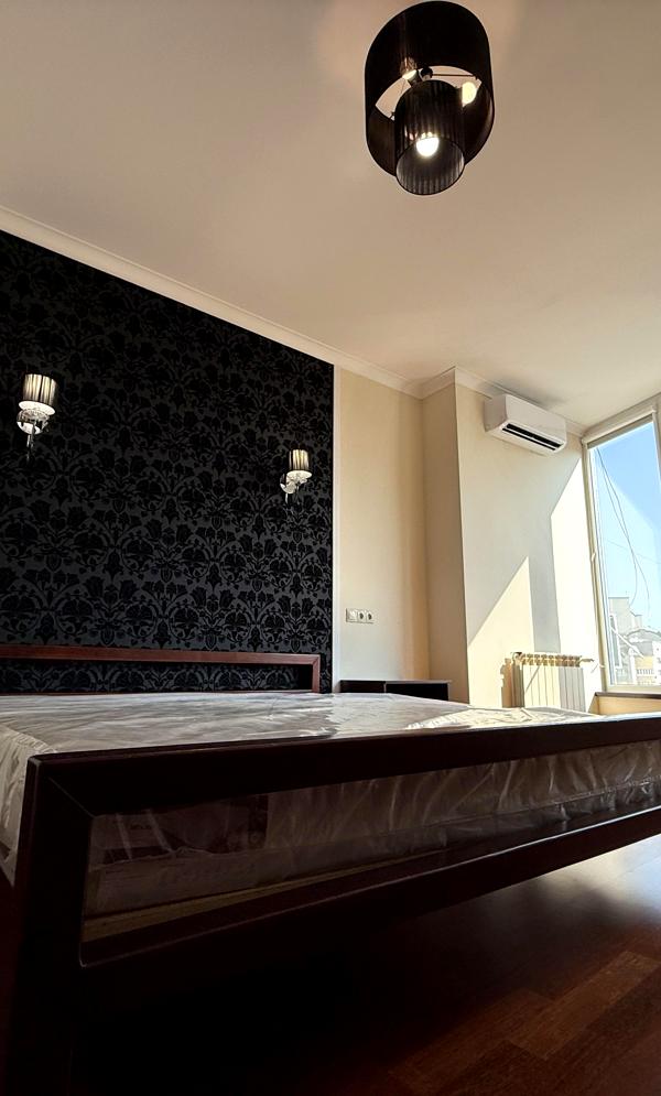 Exclusive apartment with designer renovation in elite residential complex