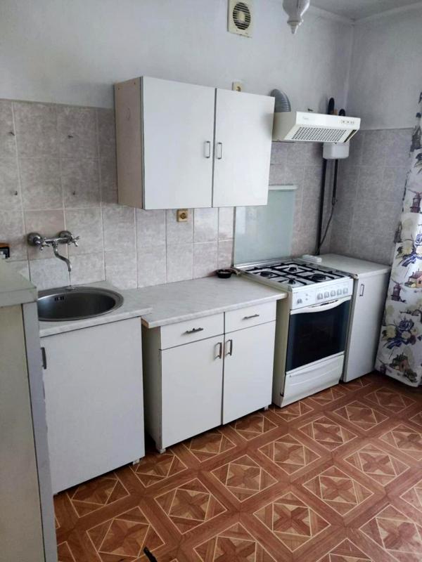 Spacious 2-room apartment on Mazepa Street, 60 m², 9th floor