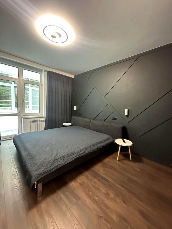 Modern 1-Bedroom Apartment in Dynastia Residential Complex