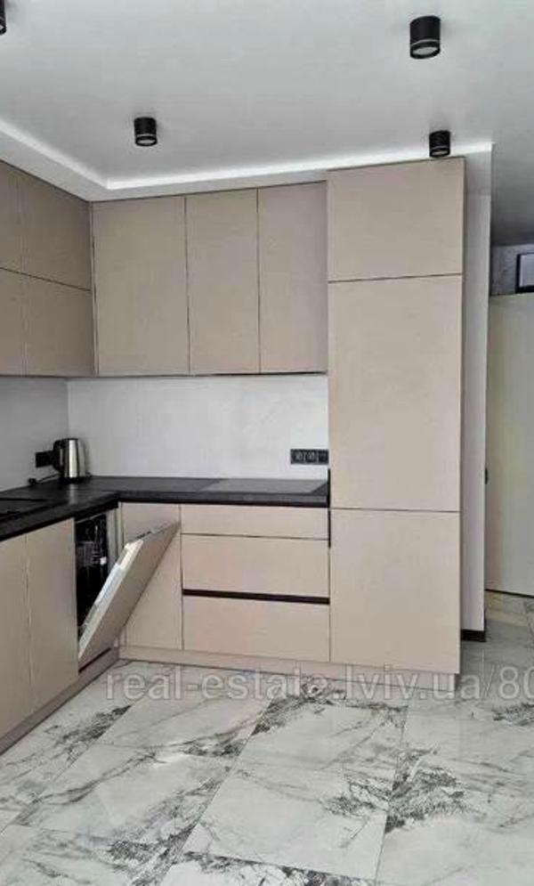 Designer Renovated Apartment with Studio Kitchen and Separate Bedroom