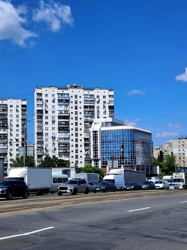 1-bedroom apartment near Chernihivska metro, well-equipped