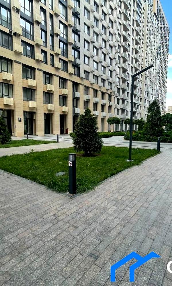 Modern Apartment in Yaroslaviv Grad Complex, Kyiv City Center