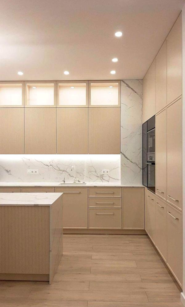 Luxurious 2-Room Apartment in Royal Tower, Business-Class Residential Complex