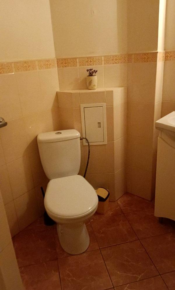 Spacious Apartment with Separate Layout Near Metro Stations