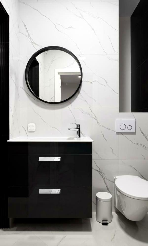 Two-room apartment in Lviv with designer renovation and full amenities