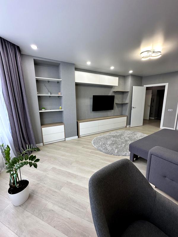 Modern 1-bedroom apartment with designer interior and smart features