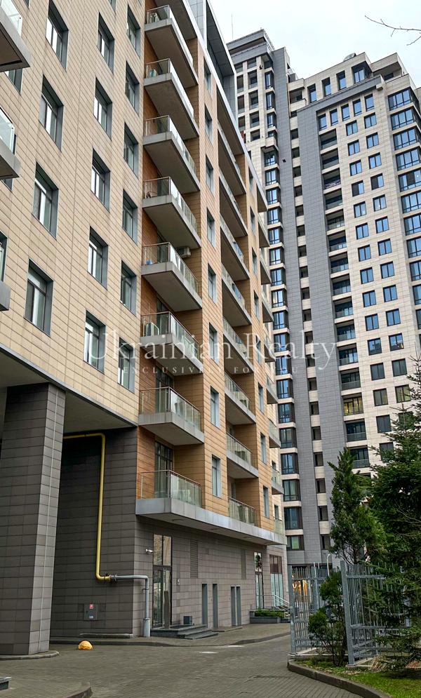 Premium Class Apartment in Crystal Park, Near Shuljavska Metro