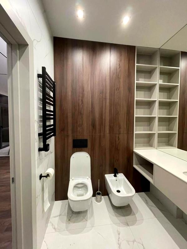 3-Room Apartment in Geneva Complex with Designer Interior