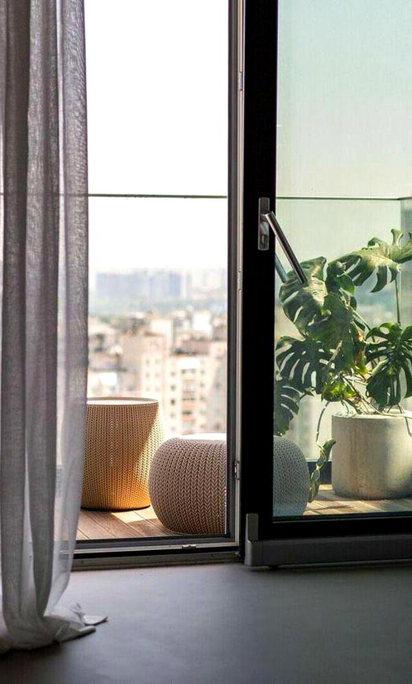 Spacious 3+ Room Apartment with Panoramic City View
