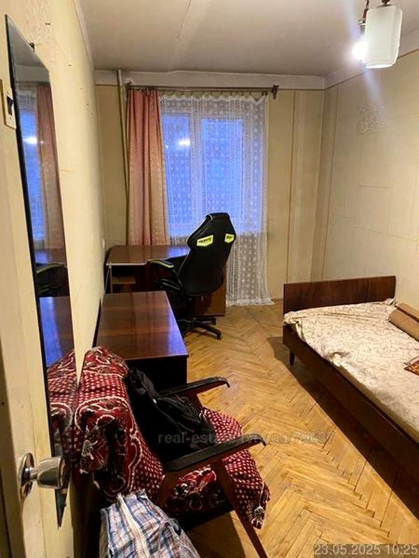 Budget-friendly Apartment with Separate Rooms in Good Location