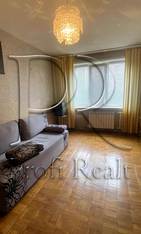 3-Room Apartment near Obolon Metro, Fully Furnished