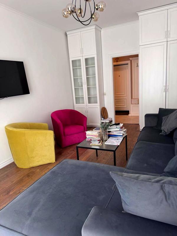Stylish apartment with terrace and view of Vozdvyzhenko