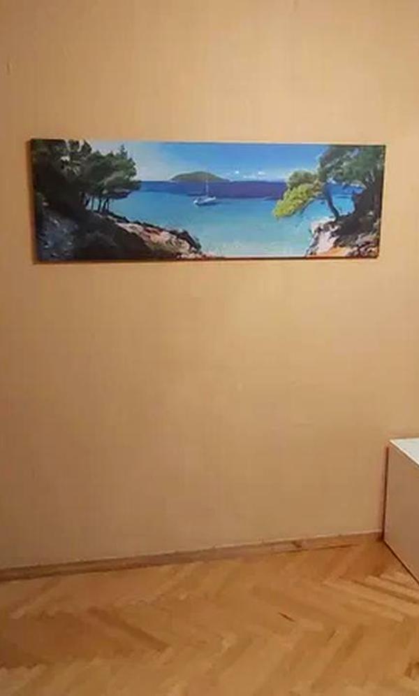1-Room Apartment on Oleksy Tykhoho Street, Well-Equipped with Modern Amenities