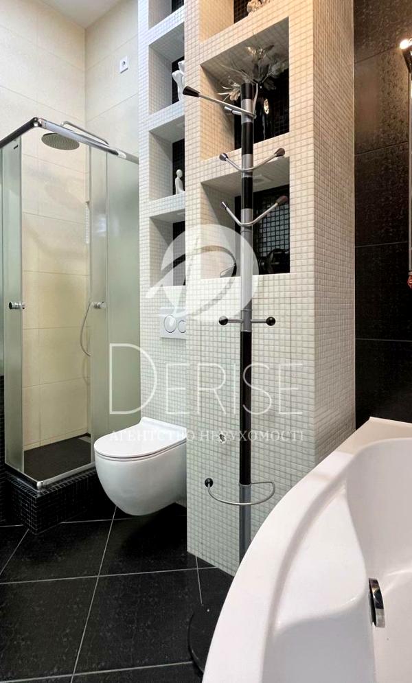 Stylish 2-Room Apartment in Kyiv City Center