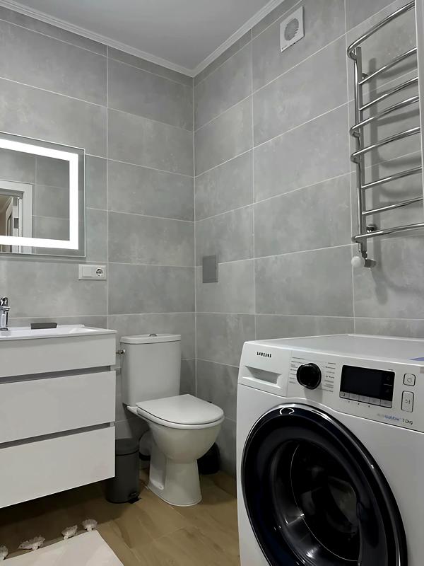 New apartment in city center with euro renovation