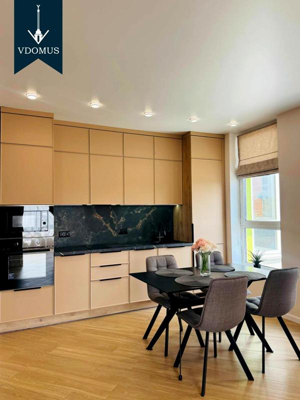 Cozy 2-Room Apartment in Nyvky Park Complex, Close to Metro