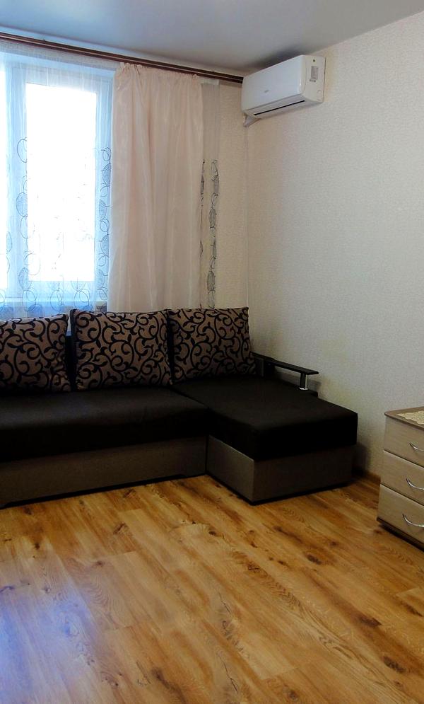 1-Bedroom Apartment in New 'Seven Skies' Complex near 7 km Market, Odessa