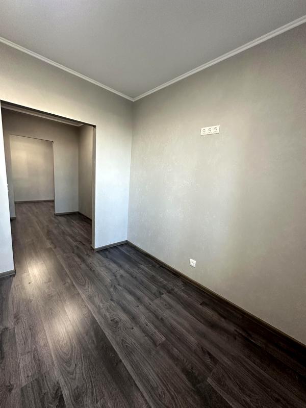2-bedroom apartment in Patriotika Complex with designer renovation